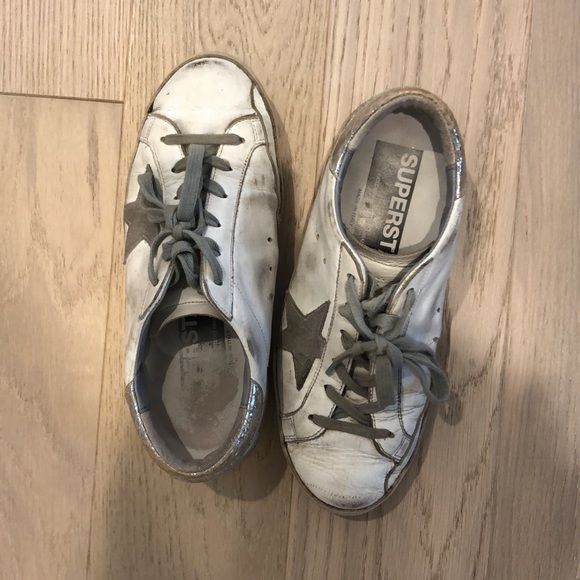 Golden Goose Sneakers - Picture 2 of 5